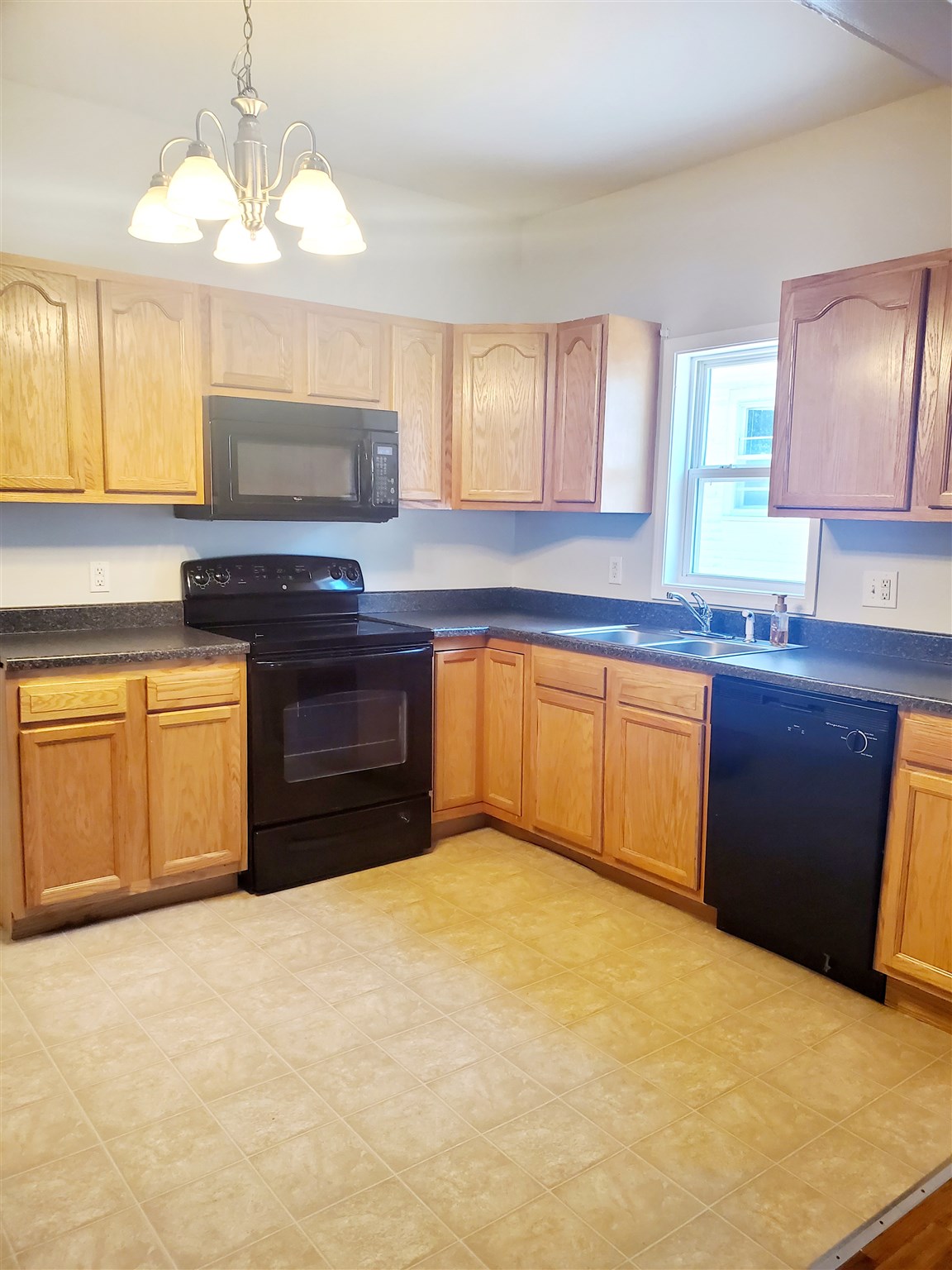 314 East 16th Street Bedford, IN 47421 - Photo 9 of 14 Gallery Image 9