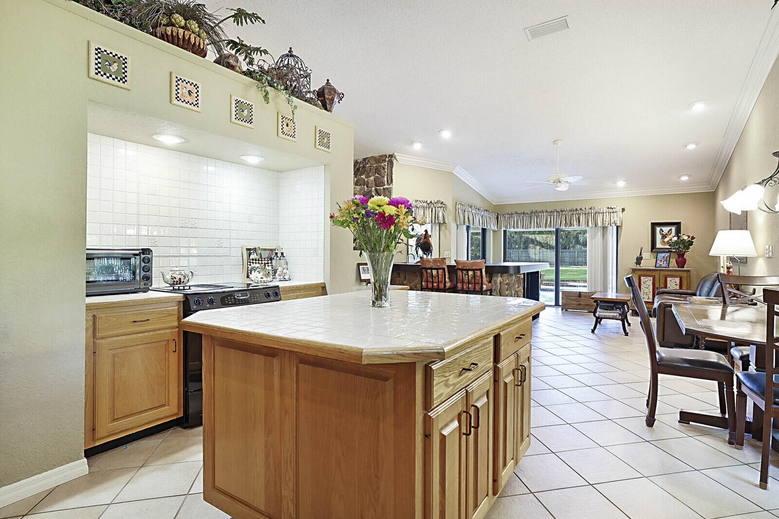 22098 Woodset Way Boca Raton, FL 33428 - Photo 17 of 75 Kitchen - Family Room