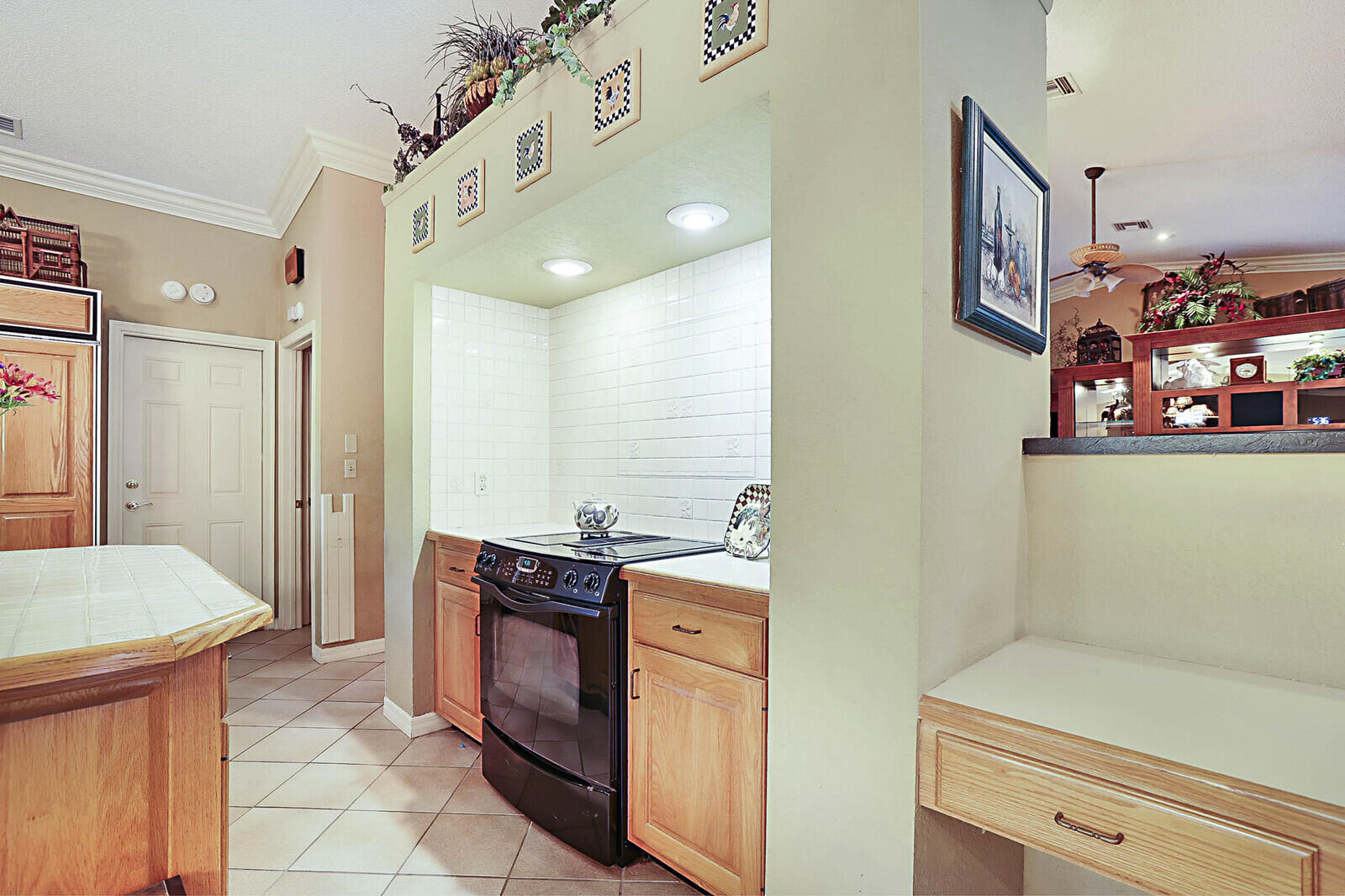 22098 Woodset Way Boca Raton, FL 33428 - Photo 18 of 75 Kitchen