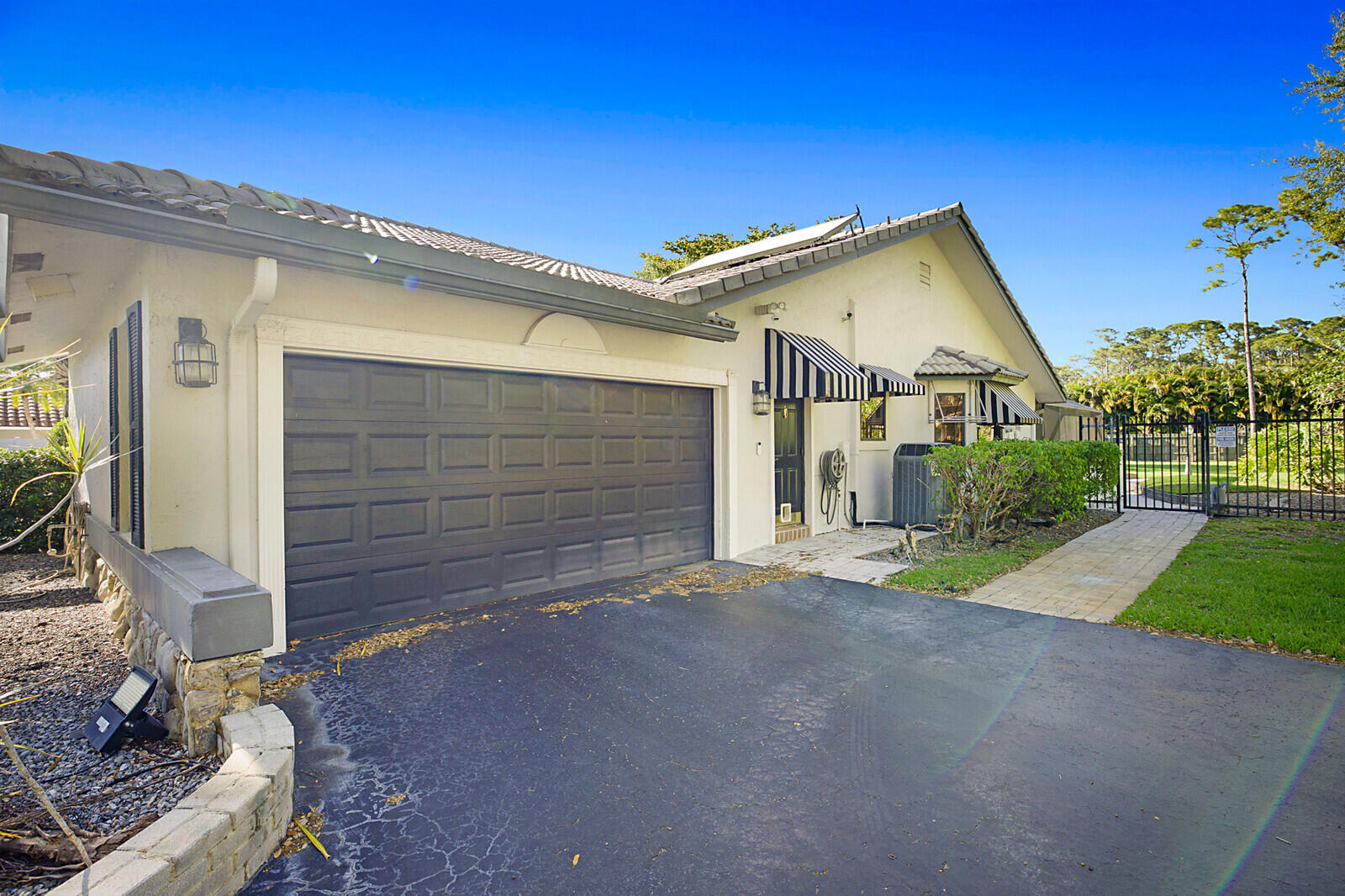 22098 Woodset Way Boca Raton, FL 33428 - Photo 46 of 75 Garage