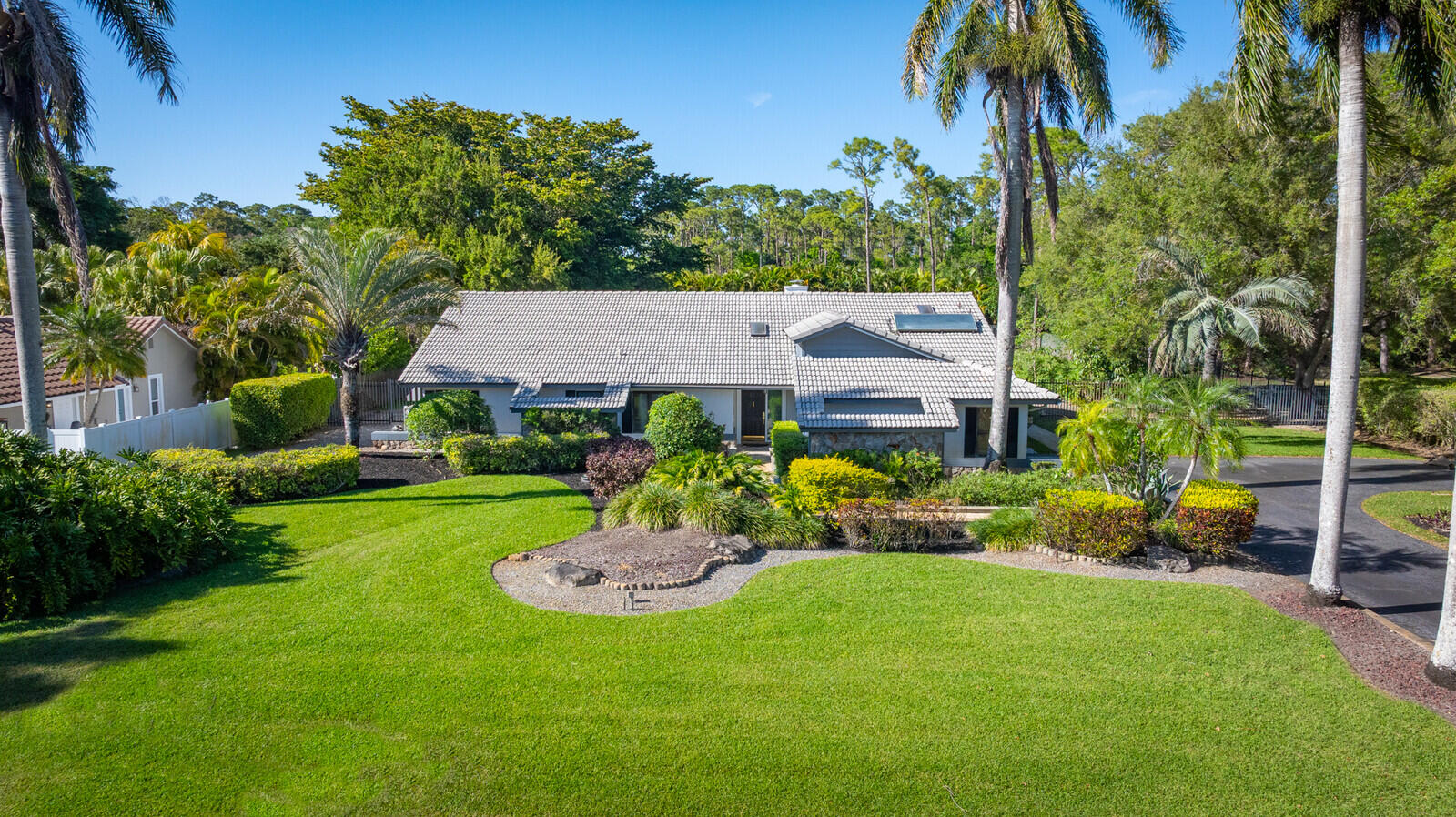 22098 Woodset Way Boca Raton, FL 33428 - Photo 47 of 75 Front View