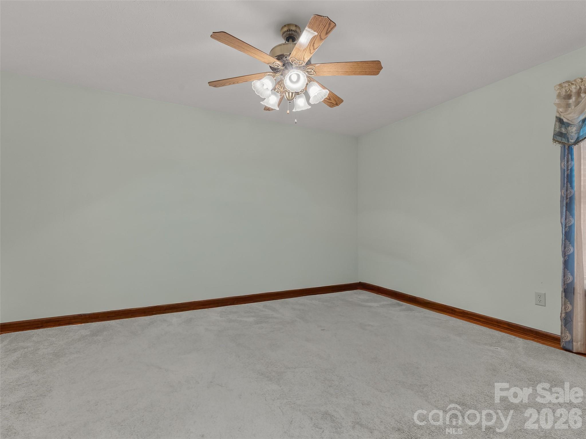 476 Jackson Loop Road Flat Rock, NC 28731 - Photo 8 of 34 a view of an empty room