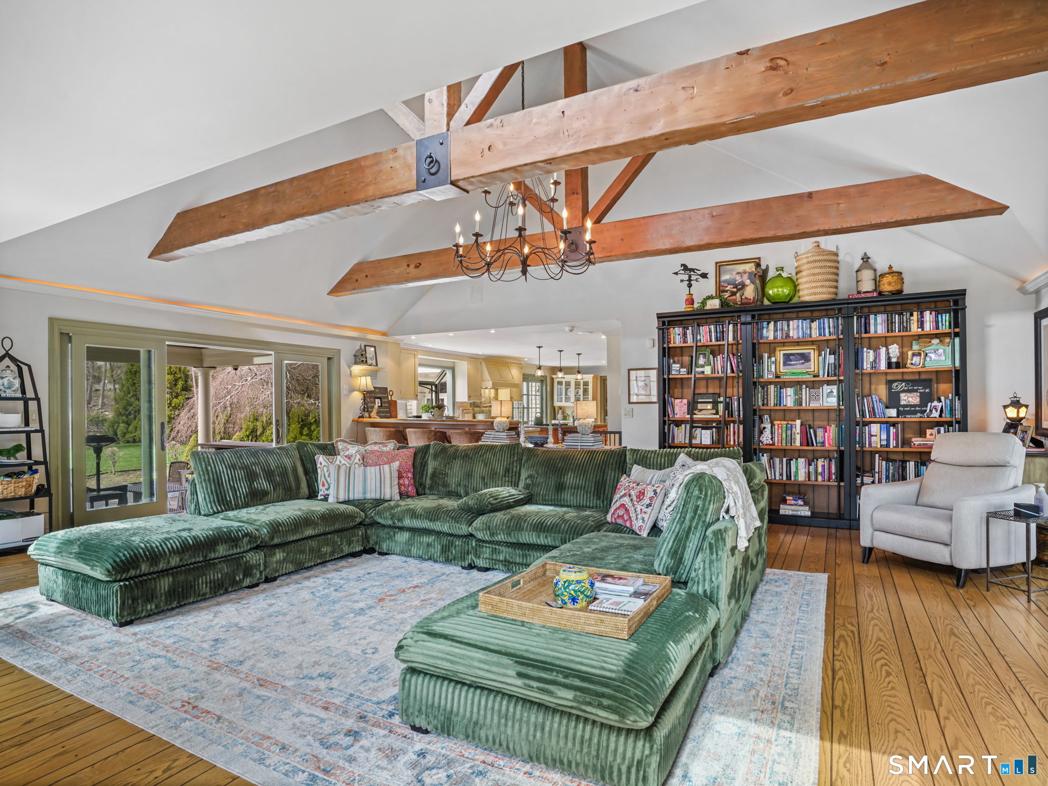 1218 Smith Ridge Road New Canaan, CT 06840 - Photo 12 of 42