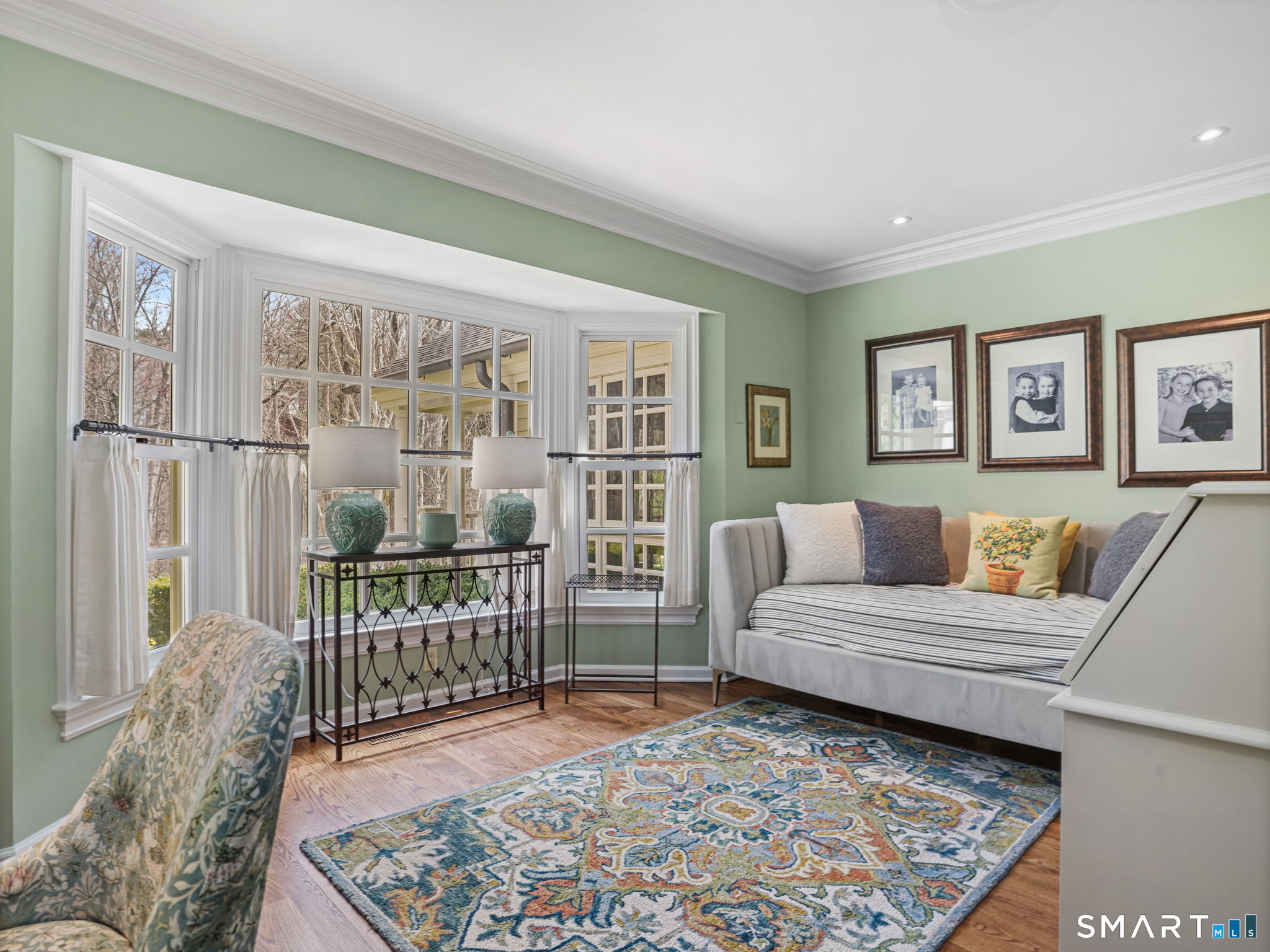 1218 Smith Ridge Road New Canaan, CT 06840 - Photo 14 of 42