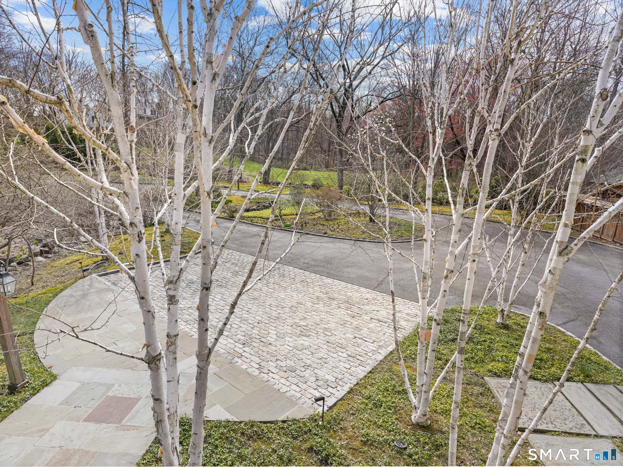 1218 Smith Ridge Road New Canaan, CT 06840 - Photo 28 of 42