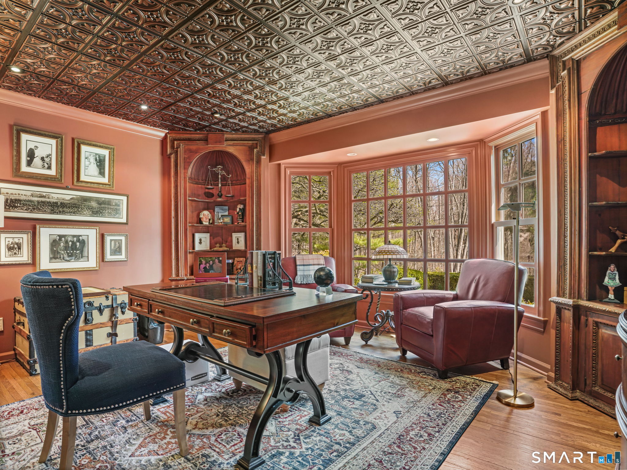 1218 Smith Ridge Road New Canaan, CT 06840 - Photo 5 of 42