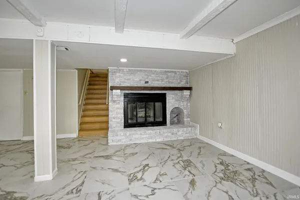 $294,000 | 624 Forest Park Drive, Newburgh, IN 47630