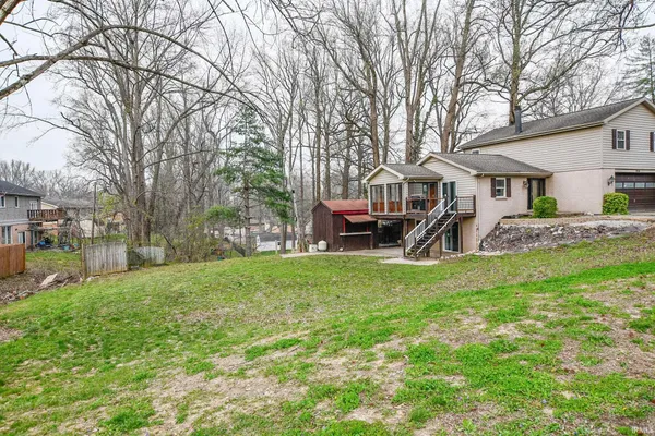 $294,000 | 624 Forest Park Drive, Newburgh, IN 47630