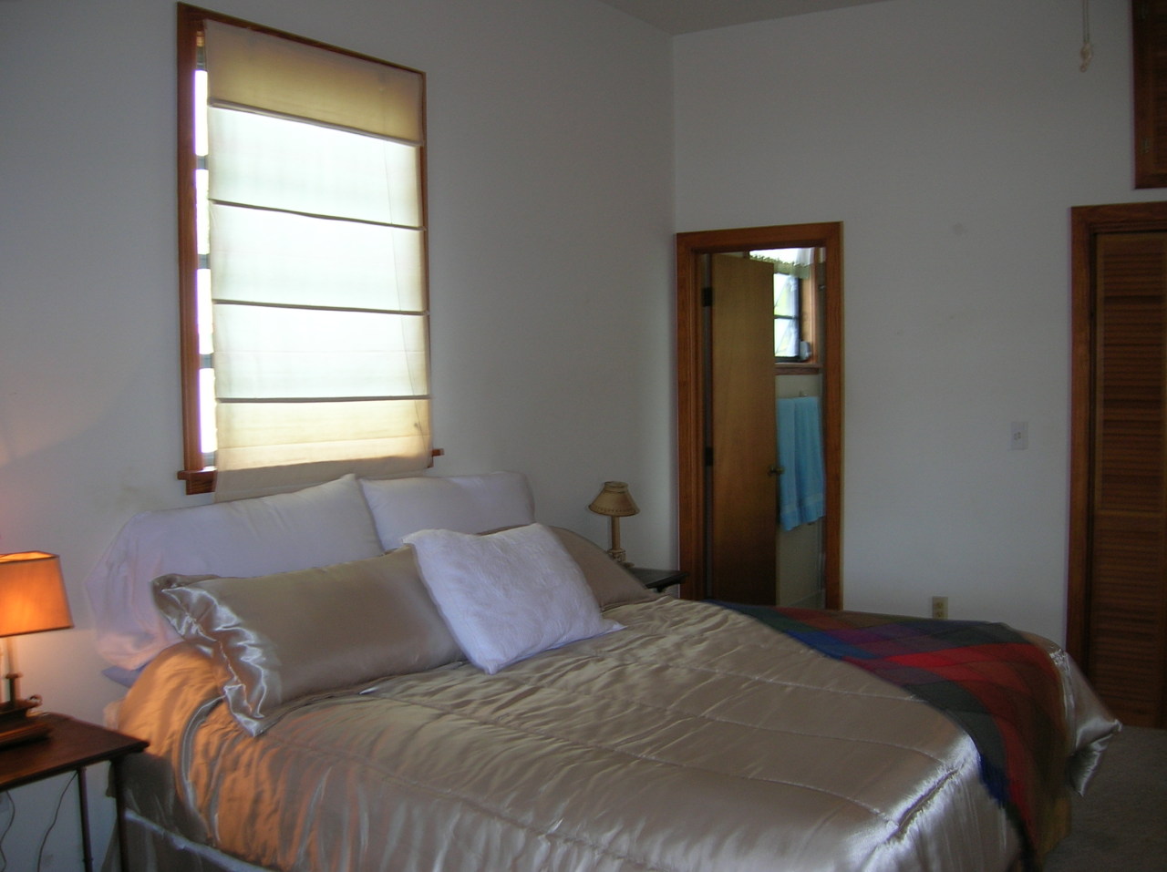 428 Blackbeard Road Summerland Key, FL 33042 - Photo 6 of 10 Master Bedroom