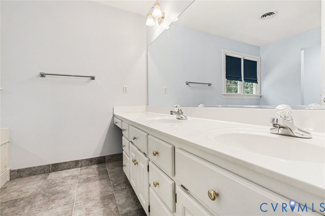 16406 Inchcape Road Moseley, VA 23120 - Photo 19 of 39