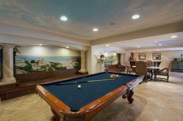 17716 Circa Oriente Rancho Santa Fe, CA 92067 - Photo 14 of 25 Entertainment area