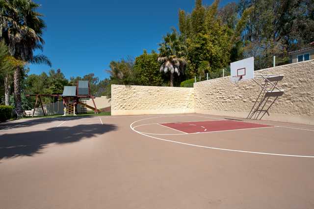 17716 Circa Oriente Rancho Santa Fe, CA 92067 - Photo 22 of 25 Sports Court