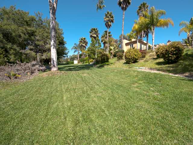 17716 Circa Oriente Rancho Santa Fe, CA 92067 - Photo 24 of 25 Gallery Image 24