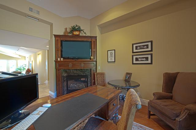 17716 Circa Oriente Rancho Santa Fe, CA 92067 - Photo 7 of 25 Office