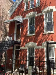 $2,300 | 1025 North Wood Street, Unit 1F, Chicago, IL 60622