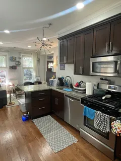 $2,300 | 1025 North Wood Street, Unit 1F, Chicago, IL 60622