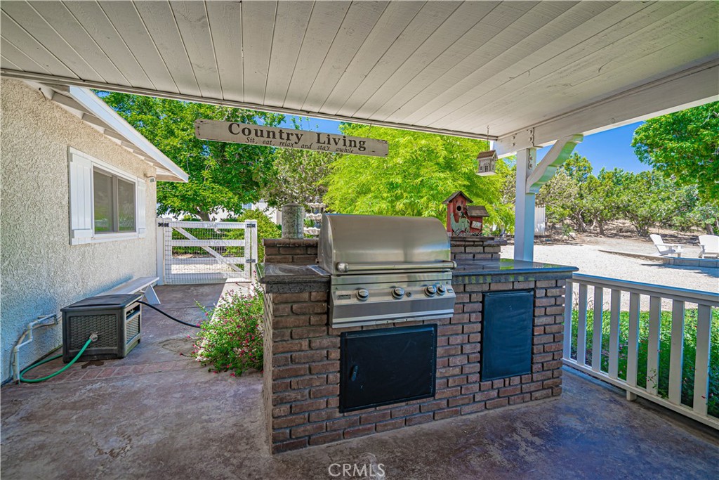 6367 Valley Sage Road Acton, CA 91390 - Photo 25 of 48