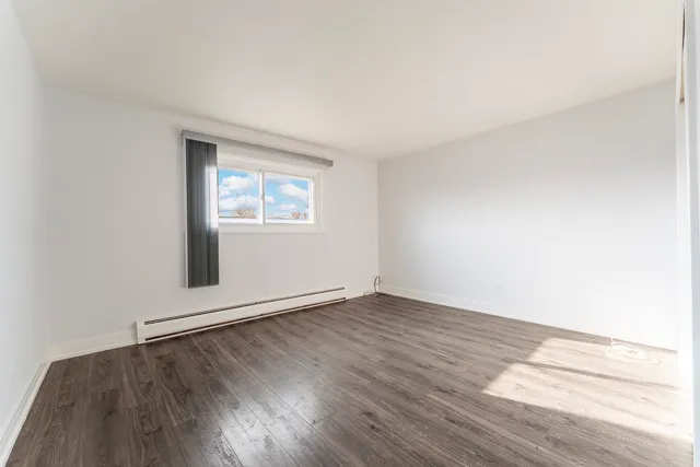 $1,800 | 1003 Argyle Street, Unit 5A, Bensenville, IL 60106