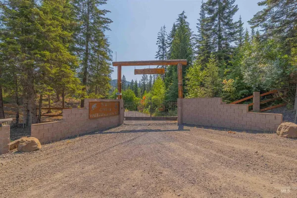 $2,425,000 | 3688 Canyon Creek Road, Orofino, ID 83544