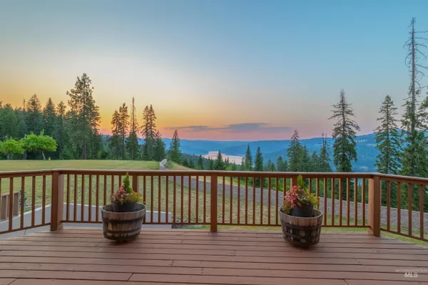 $2,425,000 | 3688 Canyon Creek Road, Orofino, ID 83544