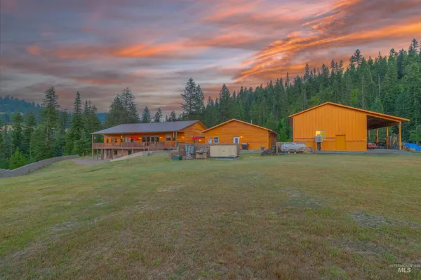 $2,425,000 | 3688 Canyon Creek Road, Orofino, ID 83544
