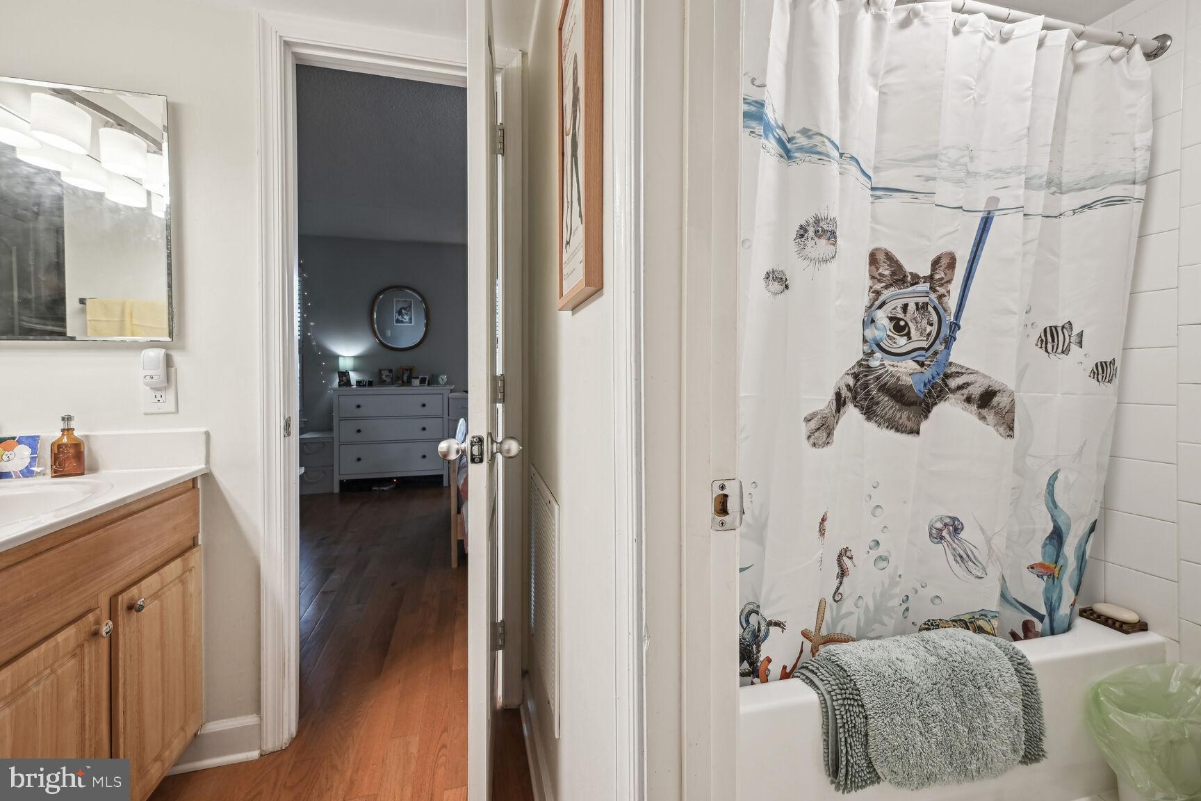 3808 Chesterwood Drive Silver Spring, MD 20906 - Photo 17 of 25 Full Bath