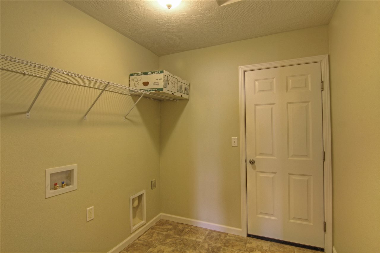 17209 North Hamilton Road Colbert, WA 99005 - Photo 16 of 19