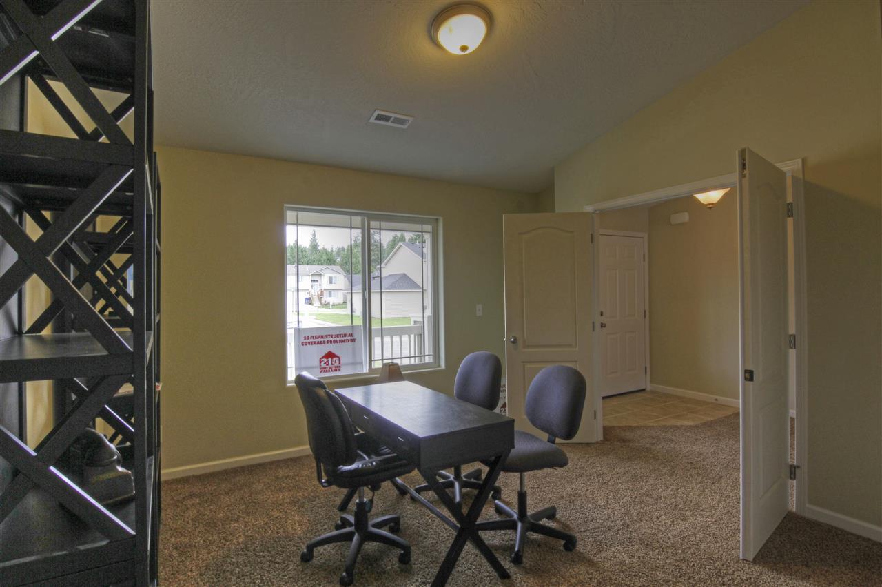17209 North Hamilton Road Colbert, WA 99005 - Photo 5 of 19