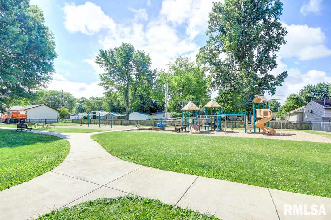 2902 Leonard Street Springfield, IL 62704 - Photo 30 of 30 Gallery Image 30