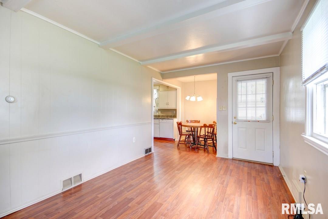 2902 Leonard Street Springfield, IL 62704 - Photo 4 of 30 Gallery Image 4