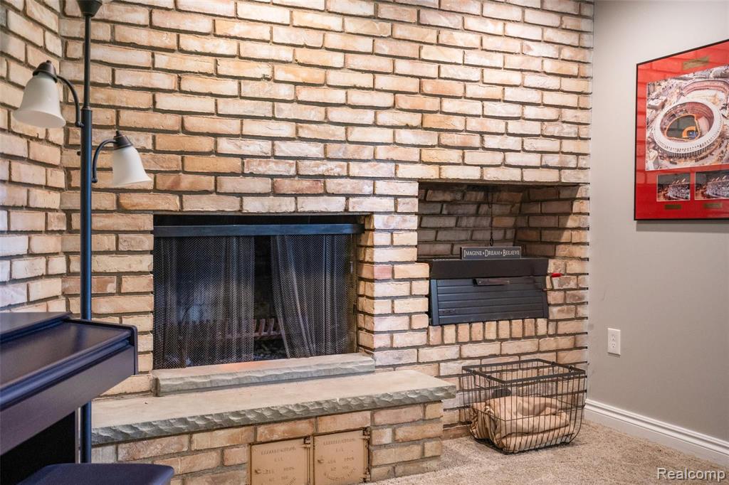 908 South Reading Road Bloomfield Hills, MI 48304 - Photo 26 of 49