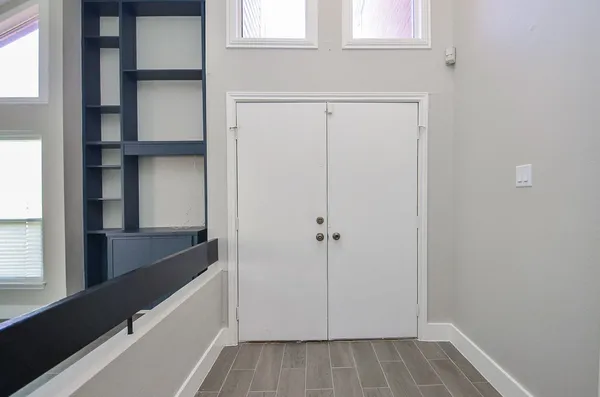 $2,350 | 12510 Seaswept Drive, Houston, TX 77071