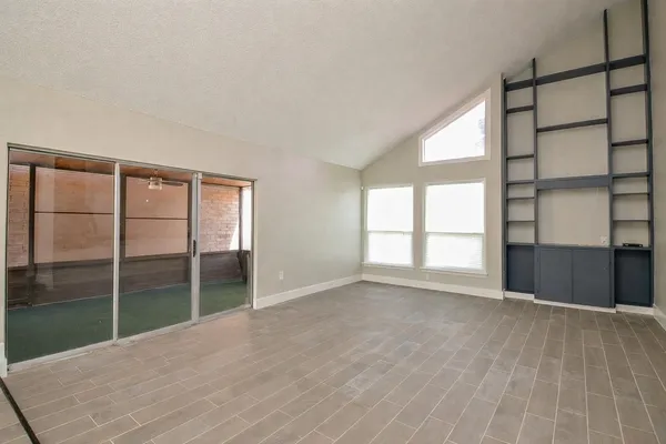 $2,350 | 12510 Seaswept Drive, Houston, TX 77071