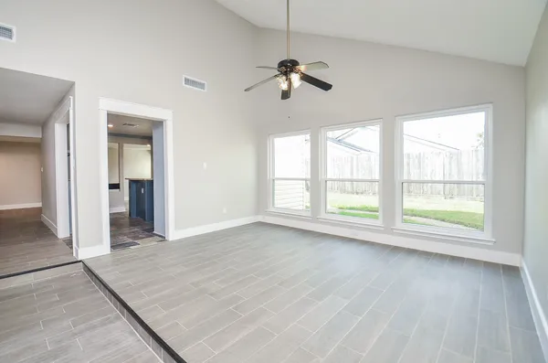 $2,350 | 12510 Seaswept Drive, Houston, TX 77071