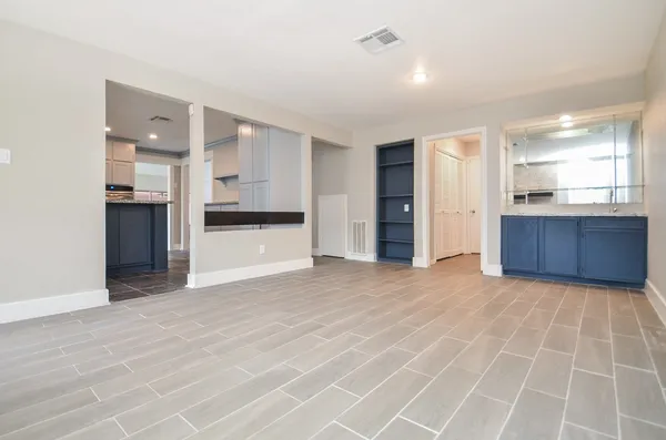 $2,350 | 12510 Seaswept Drive, Houston, TX 77071