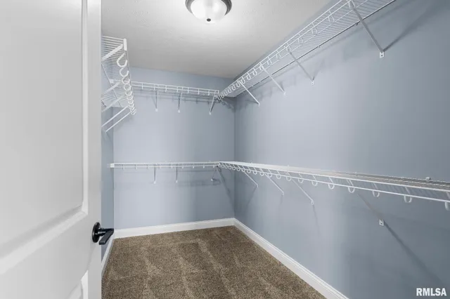 $449,900 | 1821 Avenel Lane, Chatham, IL 62629