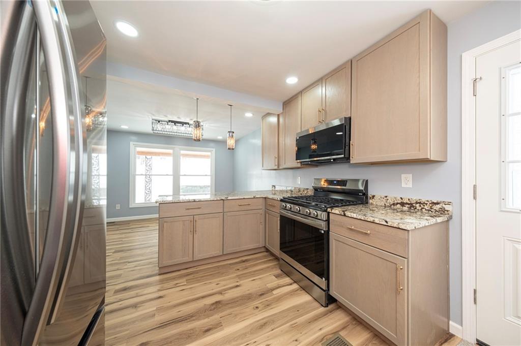 4448 Valley View Street Pittsburgh, PA 15214 - Photo 14 of 41