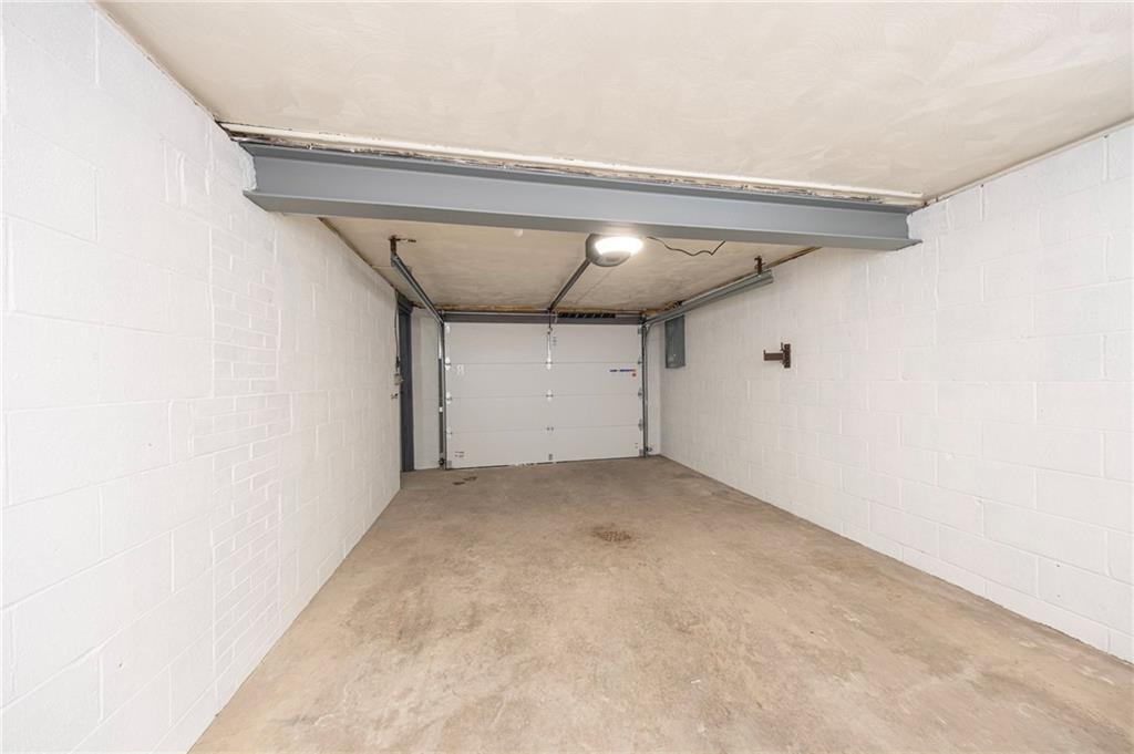 4448 Valley View Street Pittsburgh, PA 15214 - Photo 32 of 41