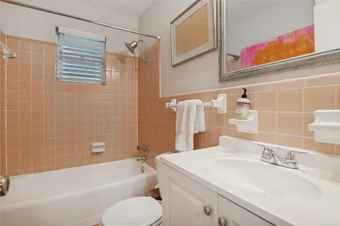 $325,000 | 2730 Larkspur Lane, Dallas, TX 75233