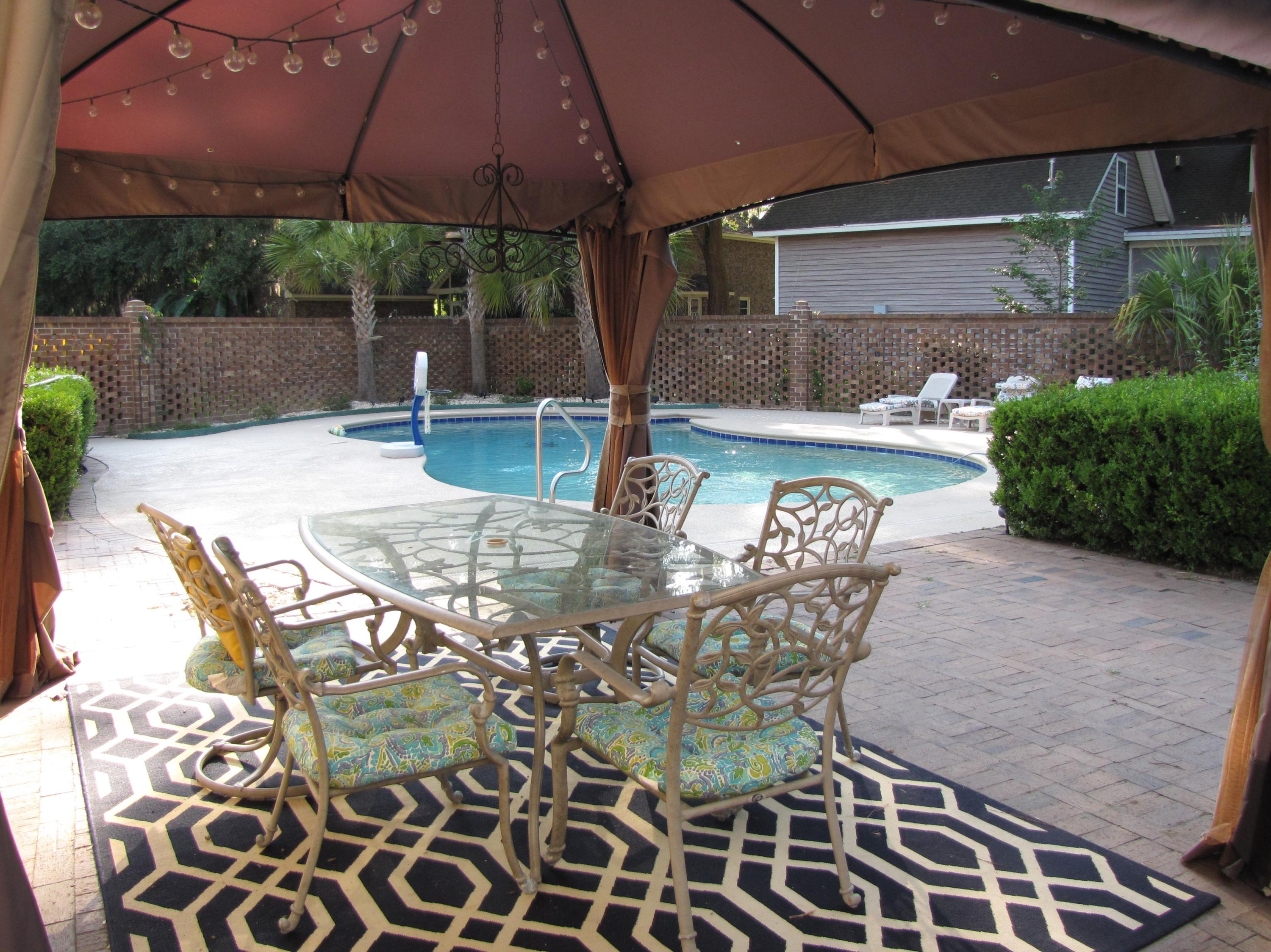 2 Lavington Road Charleston, SC 29407 - Photo 3 of 38 2 lav patio