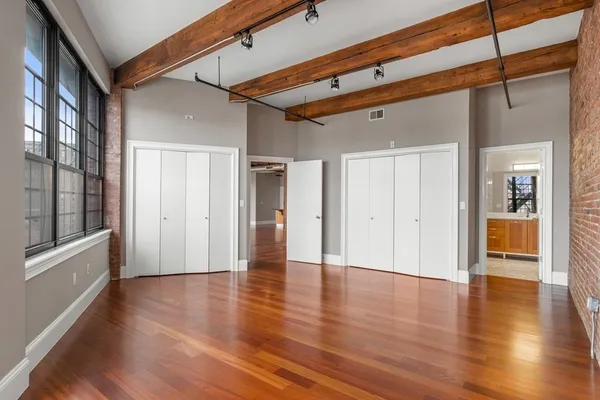 $5,750 | 126 North Washington Street, Unit 4, Boston, MA 02114