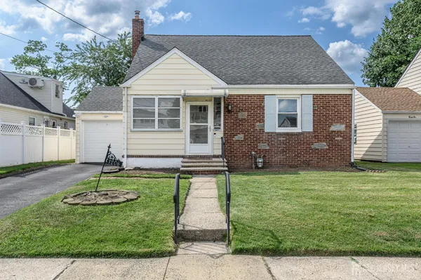 $549,000 | 1206 Gruber Avenue, Union, NJ 07083