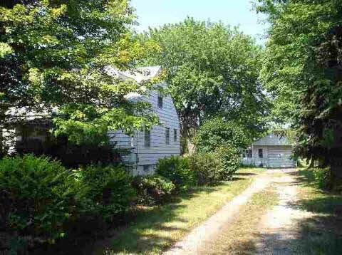 19500 Allen Road Trenton, MI 48183 - Photo 1 of 5 906799.JPG