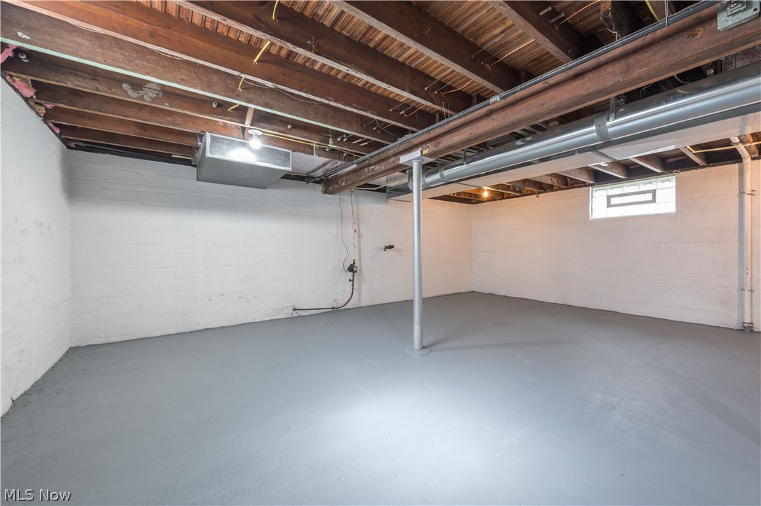 8012 Spring Garden Road Parma, OH 44129 - Photo 30 of 36 Gallery Image 30