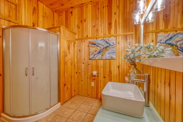 $799,900 | 35 South Tall Pines Lane, Belgrade, ME 04917