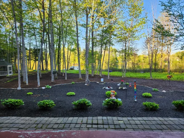 $799,900 | 35 South Tall Pines Lane, Belgrade, ME 04917