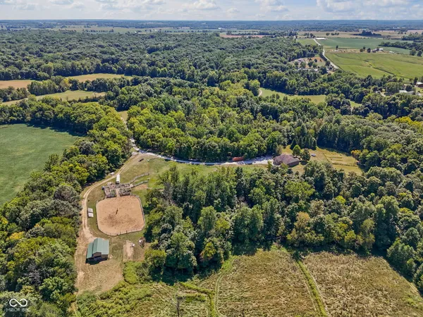 $799,900 | 5697 East County Road 300 North, Fillmore, IN 46128