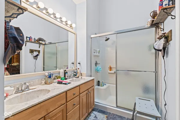 $799,900 | 5697 East County Road 300 North, Fillmore, IN 46128