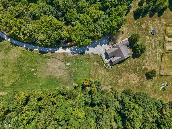 $799,900 | 5697 East County Road 300 North, Fillmore, IN 46128