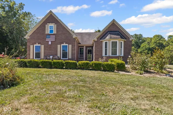 $799,900 | 5697 East County Road 300 North, Fillmore, IN 46128